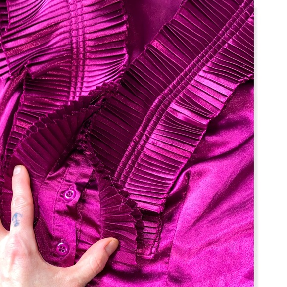 Twenty one ruffle collar sleeveless blouse silky *deep purple - Picture 4 of 6